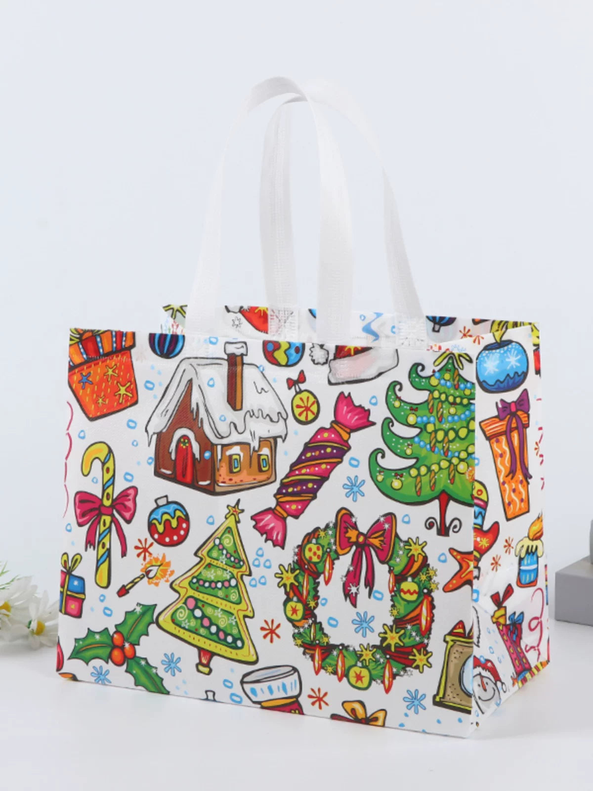 Laminated non-woven Christmas gift bags, gallery view 4