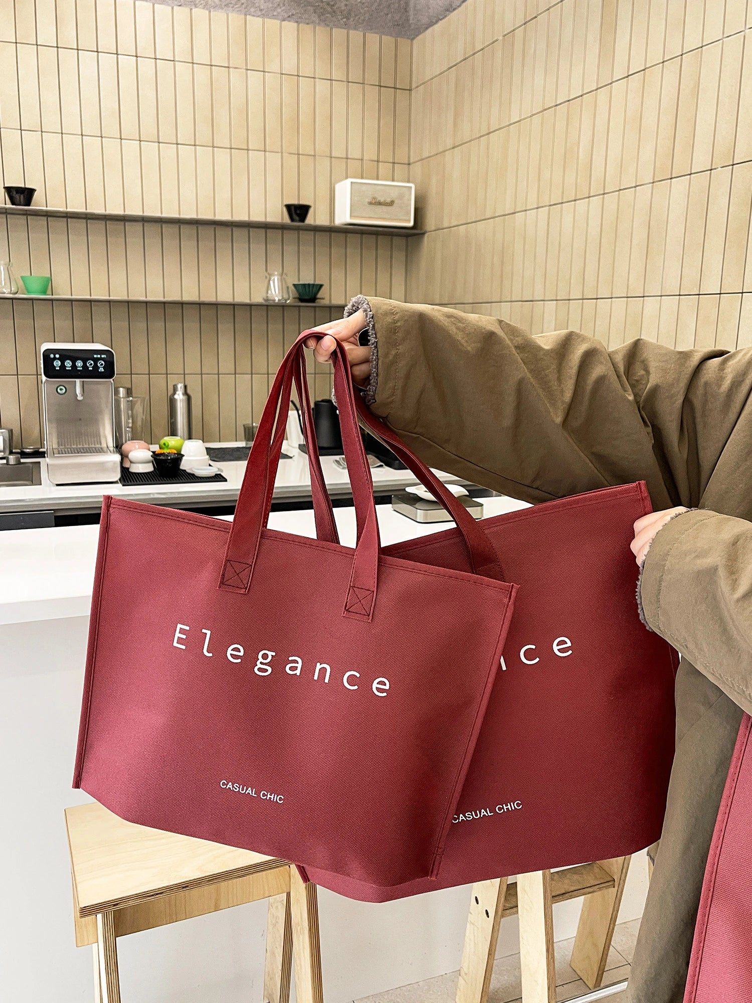 Large-Capacity Ancora-Red Non-Woven Tote Bags — 10 Styles product view 5