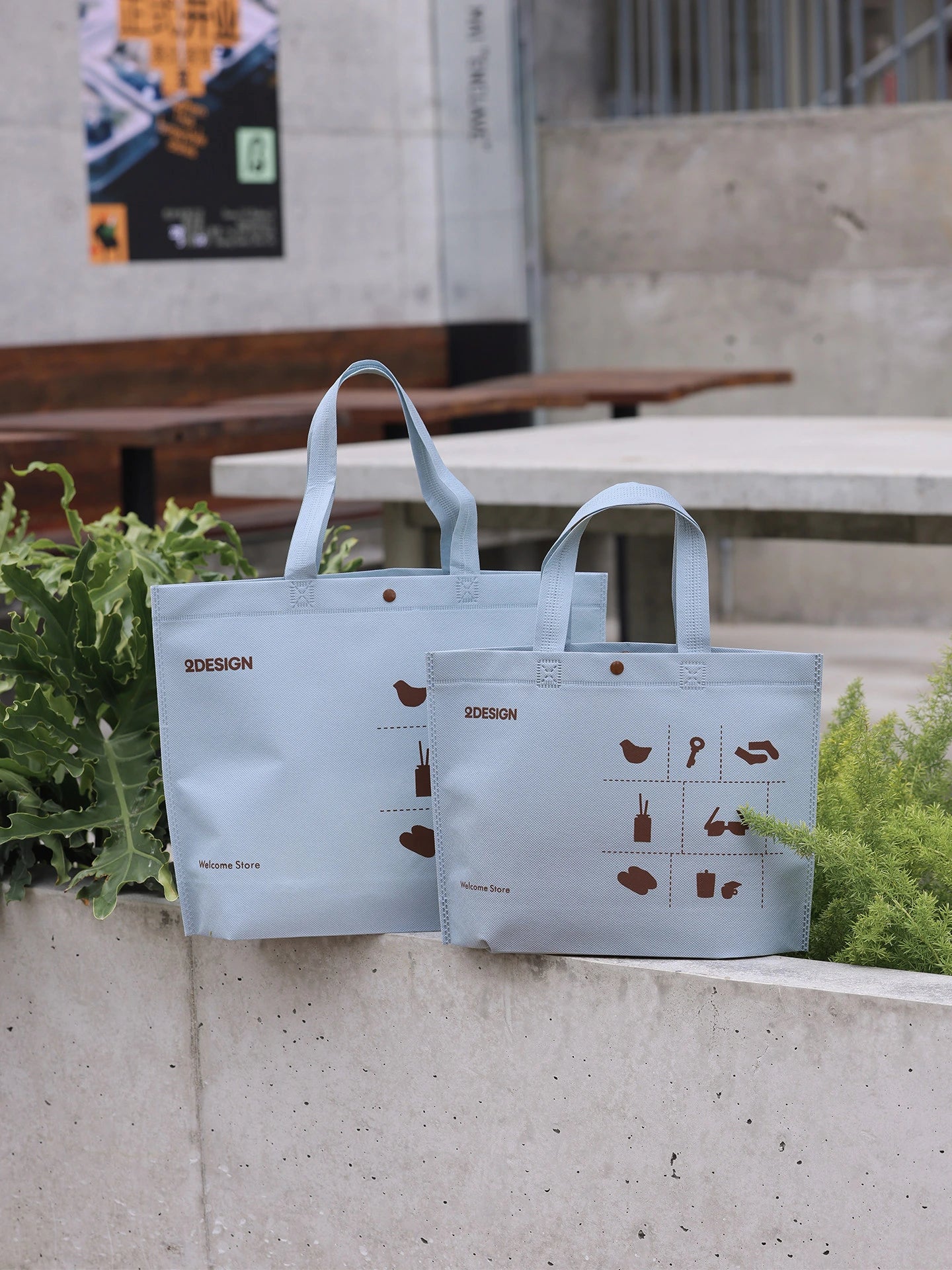 Large-Capacity Haze-Blue Non-Woven Tote Bags — 14 Styles product view 2