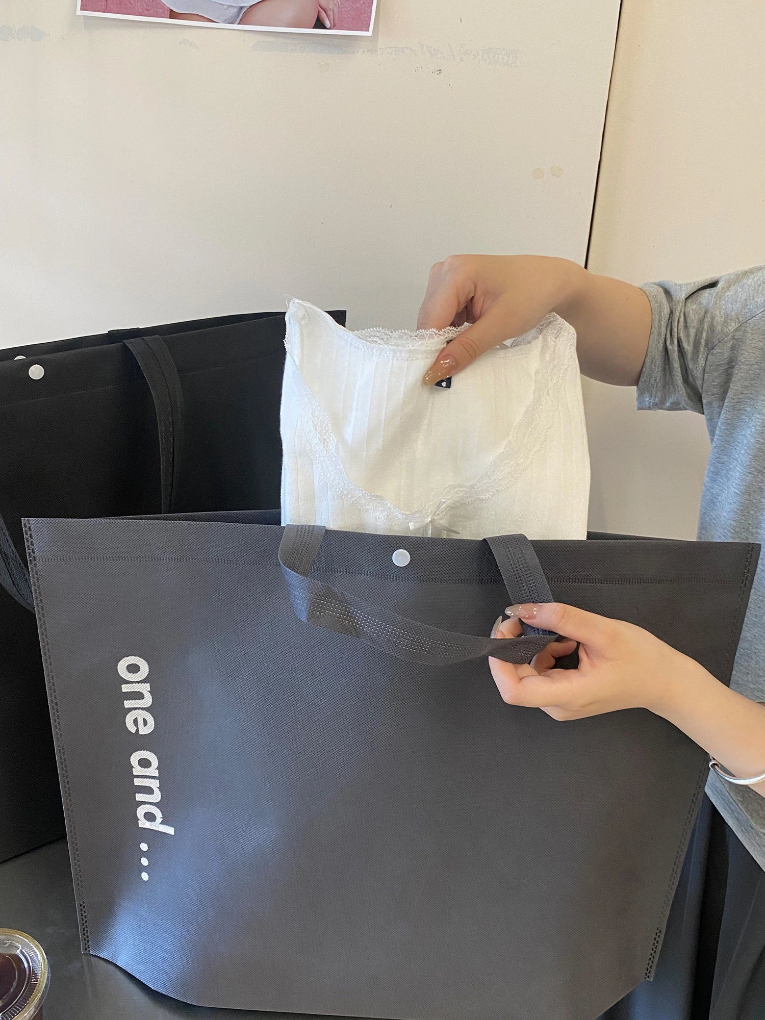 Large-Capacity Non-Woven Tote Bags — 10 Styles product view 2