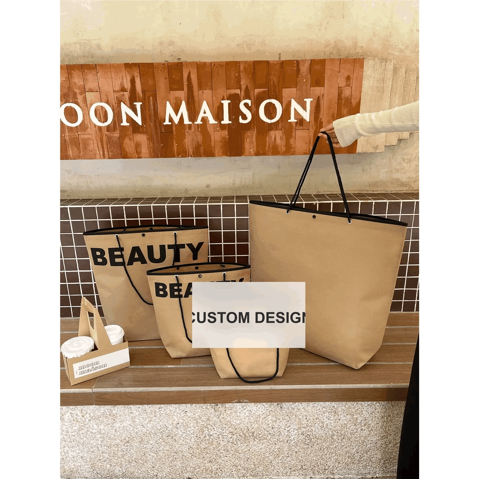 Large-Capacity Non-Woven Tote Bags — 10 Styles animated product view 1