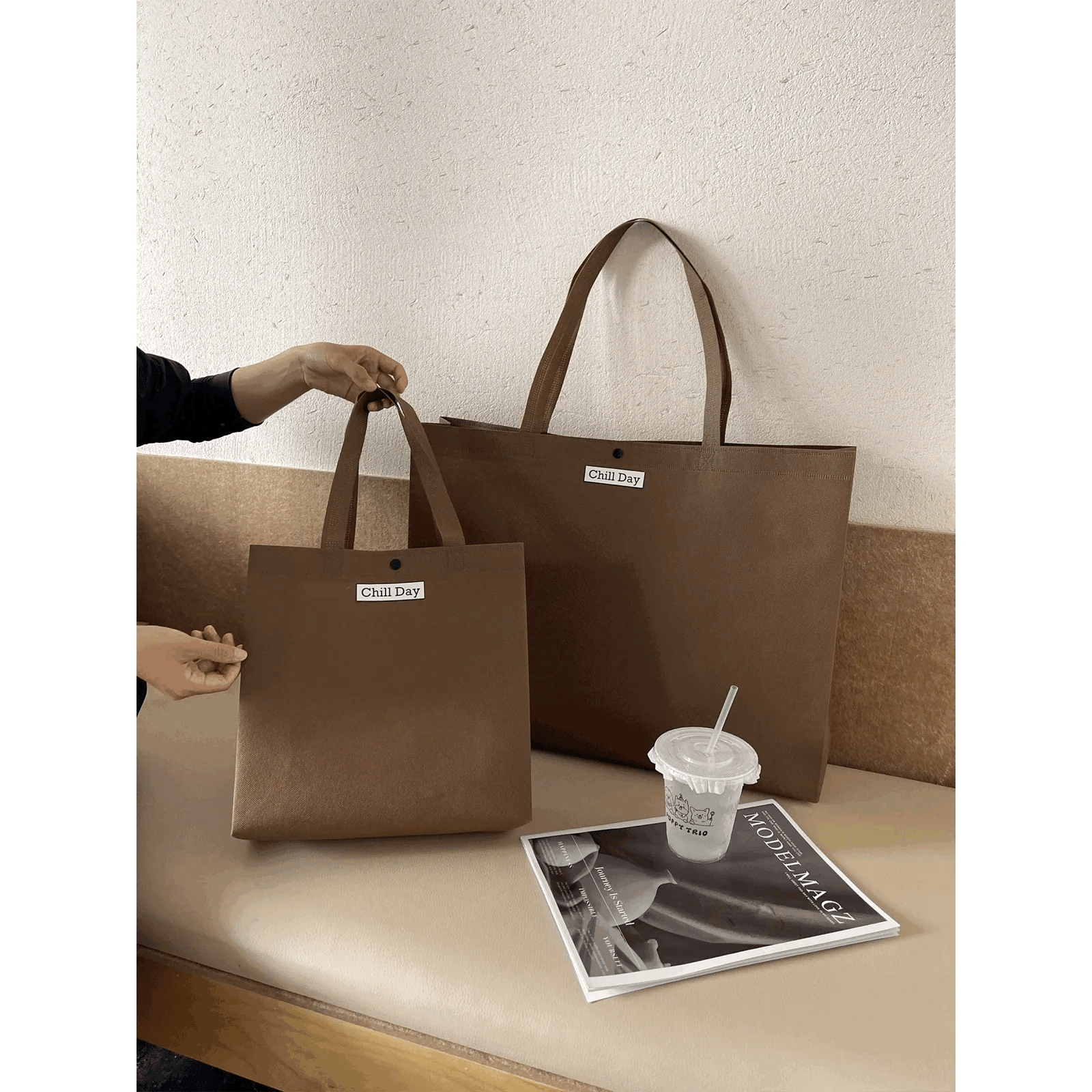 Large-Capacity Non-Woven Tote Bags — 10 Styles animated product view 1