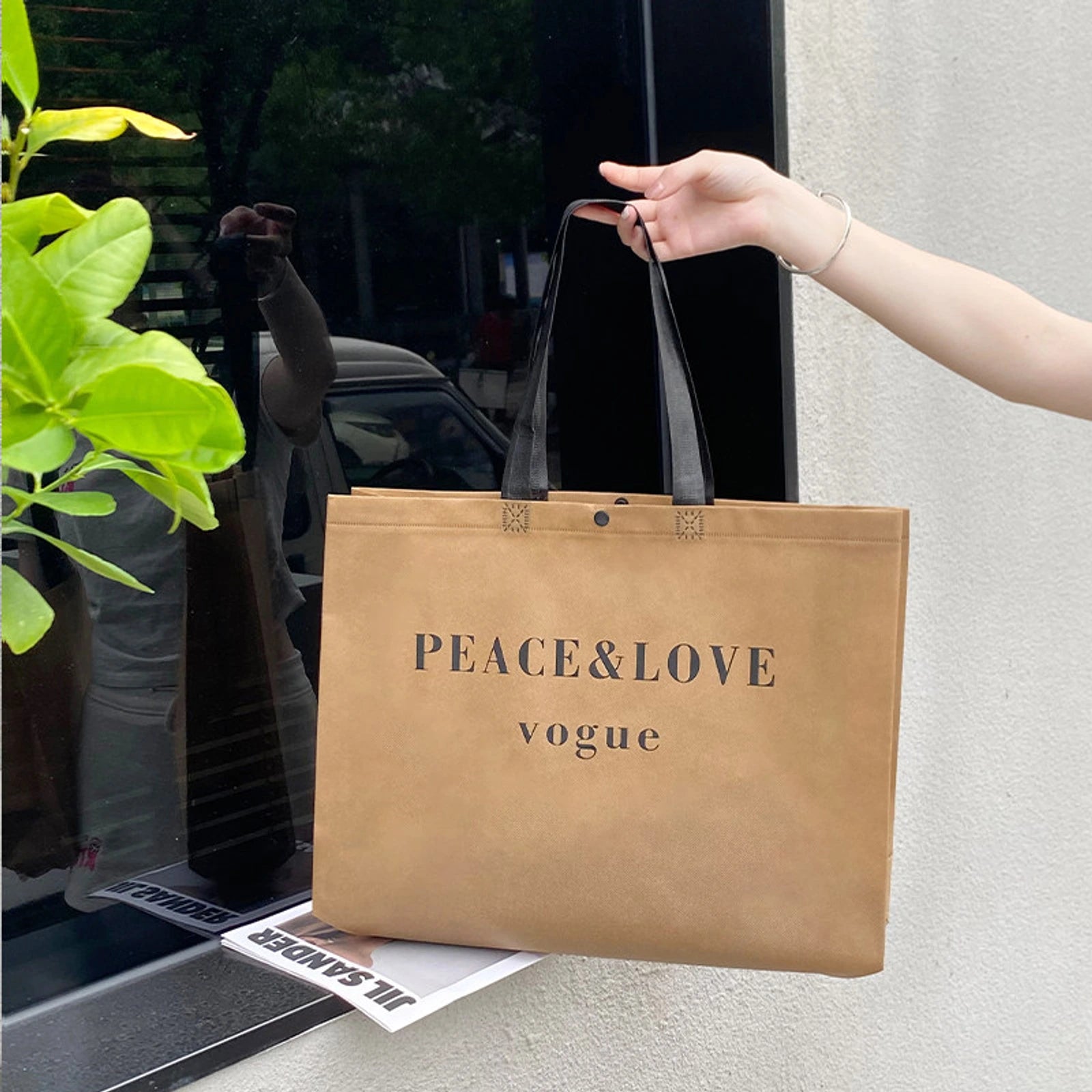 Large-Capacity Non-Woven Tote Bags — 12 Styles — PEACE&LOVEBrown Tote