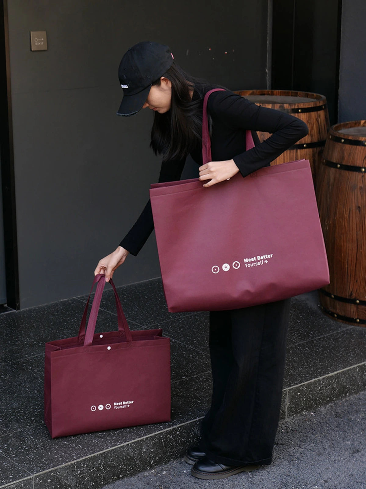 Large-Capacity Non-Woven Tote Bags — 2 Styles product view 1