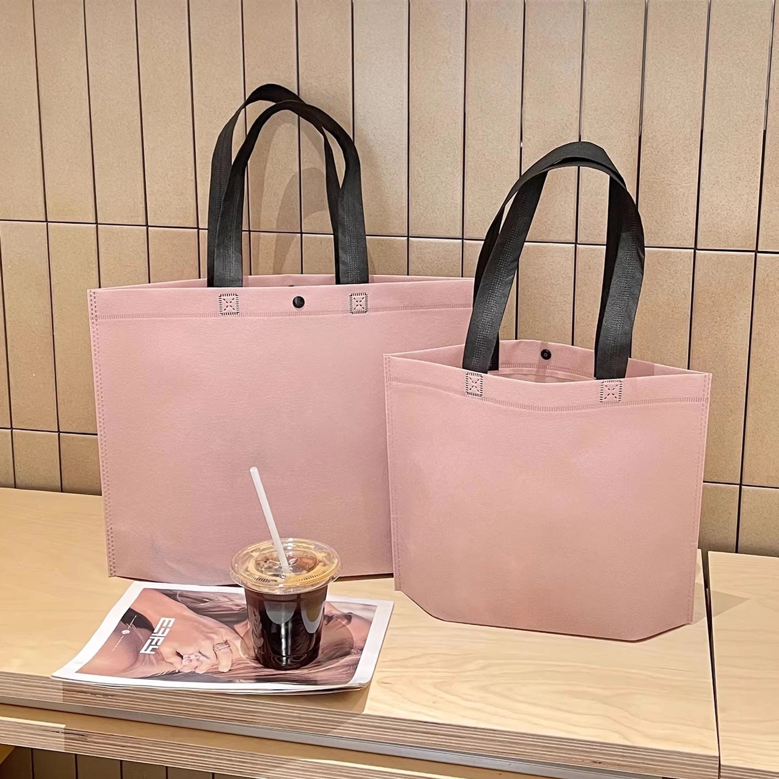 Large-Capacity Non-Woven Tote Bags — 22 Styles — Plain Light Purple Shoulder Carry Gusseted Tote