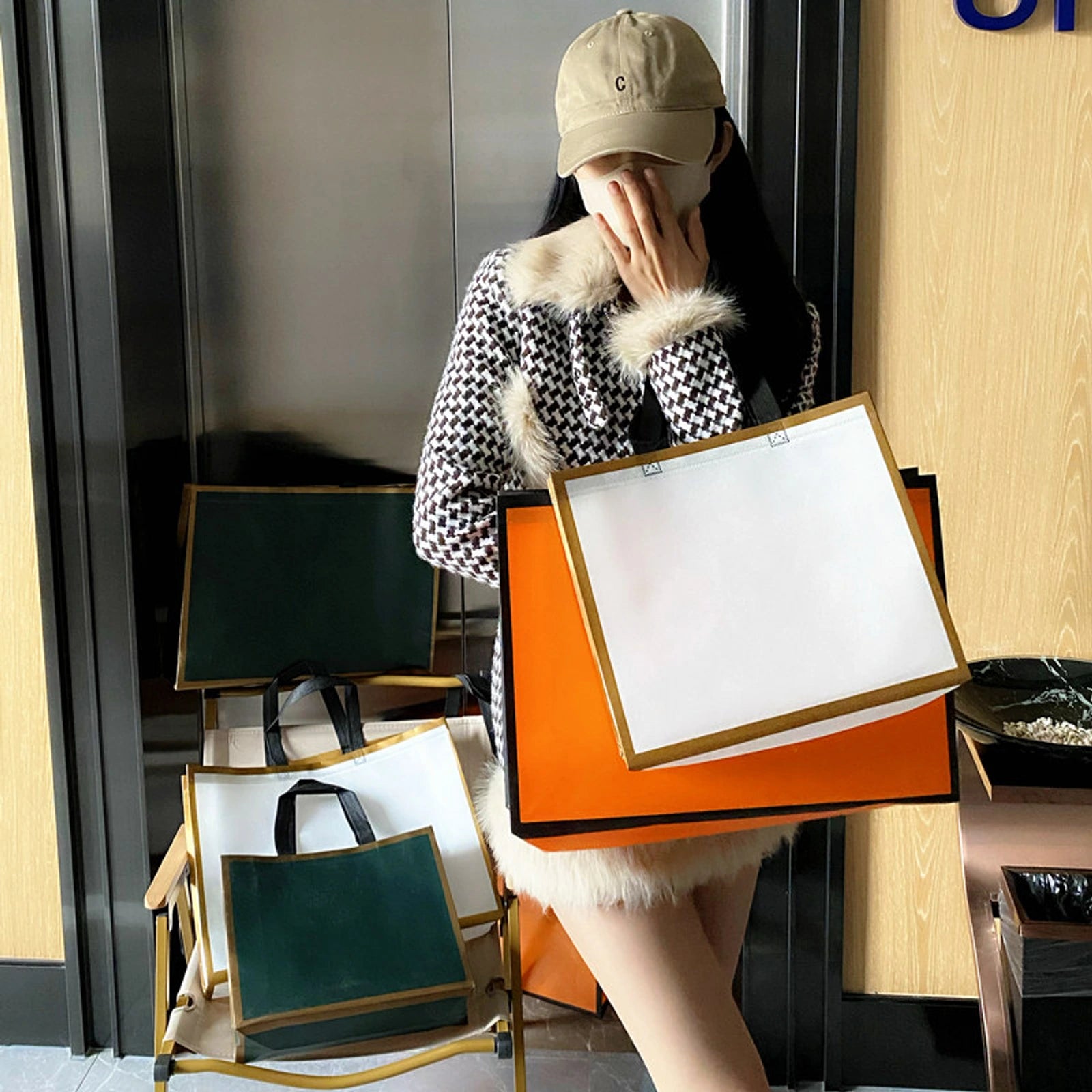 Large-Capacity Non-Woven Tote Bags — 3 Styles product view 1