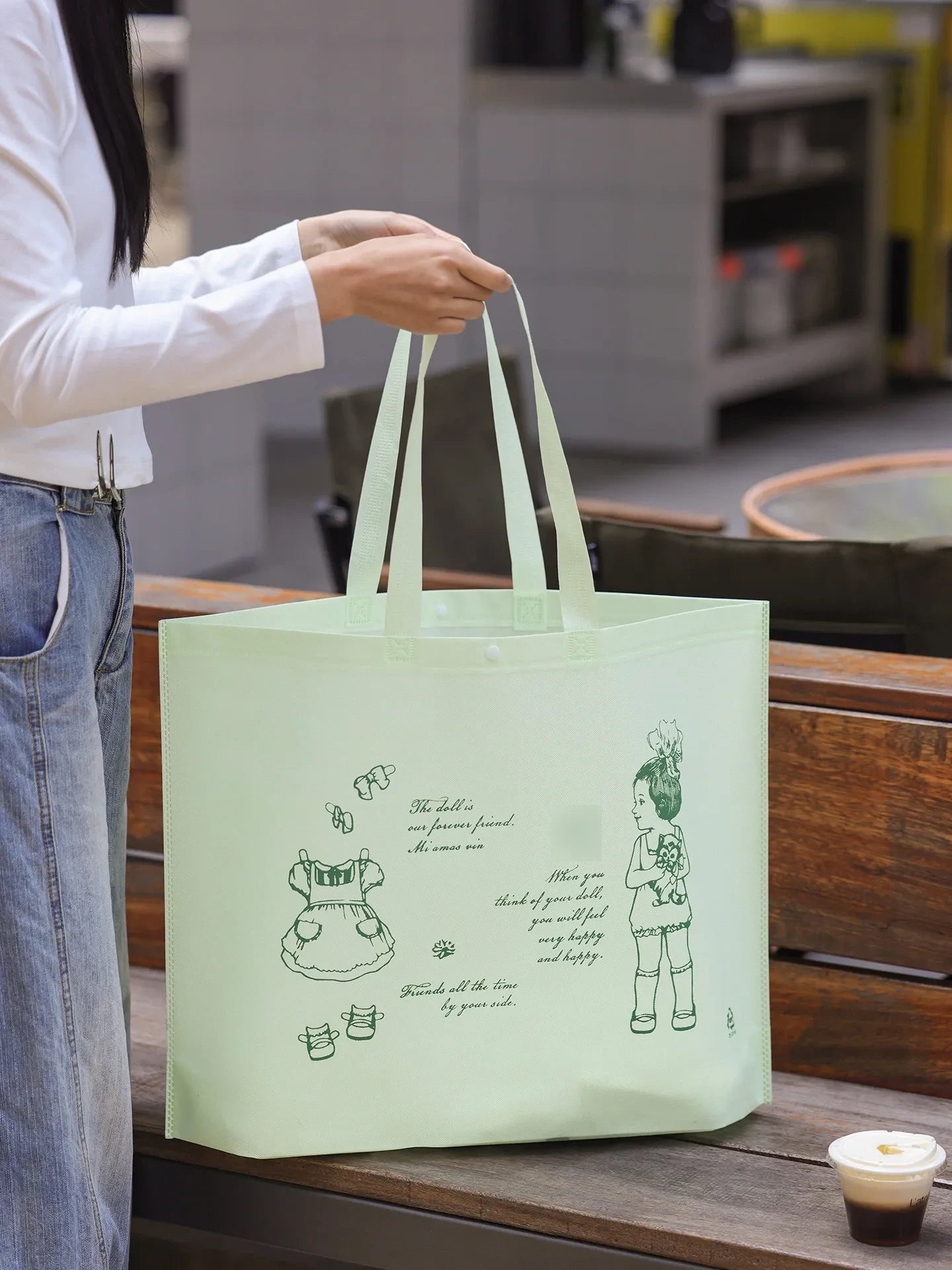 Large-Capacity Non-Woven Tote Bags — 3 Styles product view 2