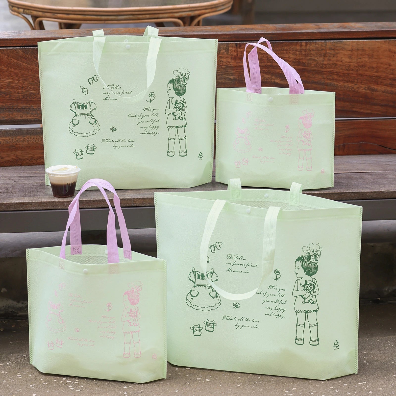 Large-Capacity Non-Woven Tote Bags — 3 Styles — Large — Capacity — Cloud Green with Pink Print