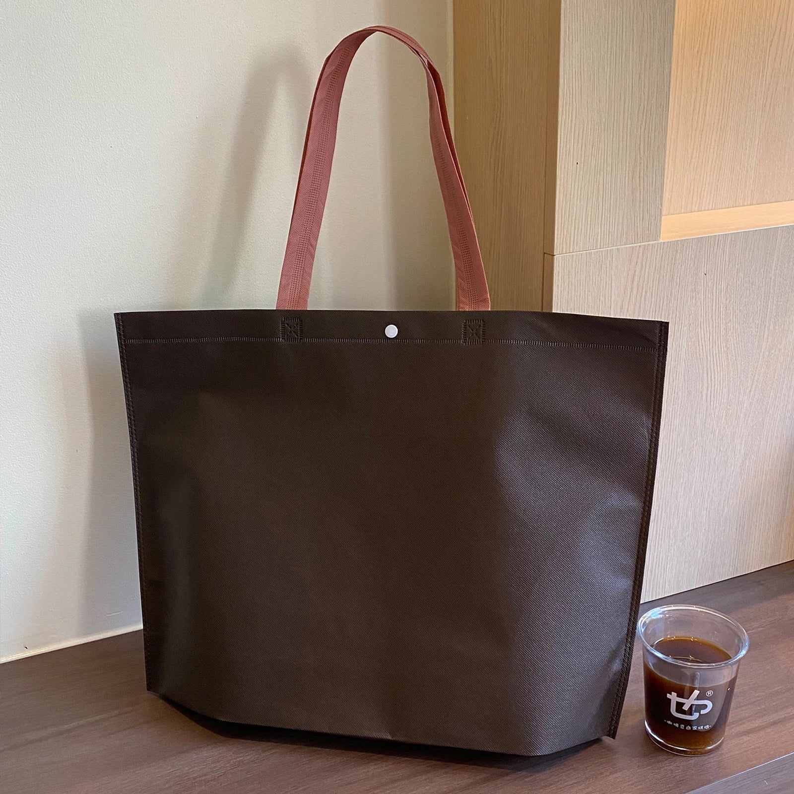 Large-Capacity Non-Woven Tote Bags — 4 Styles — Coffee Brown — Heavy — Duty Tote（Plain）