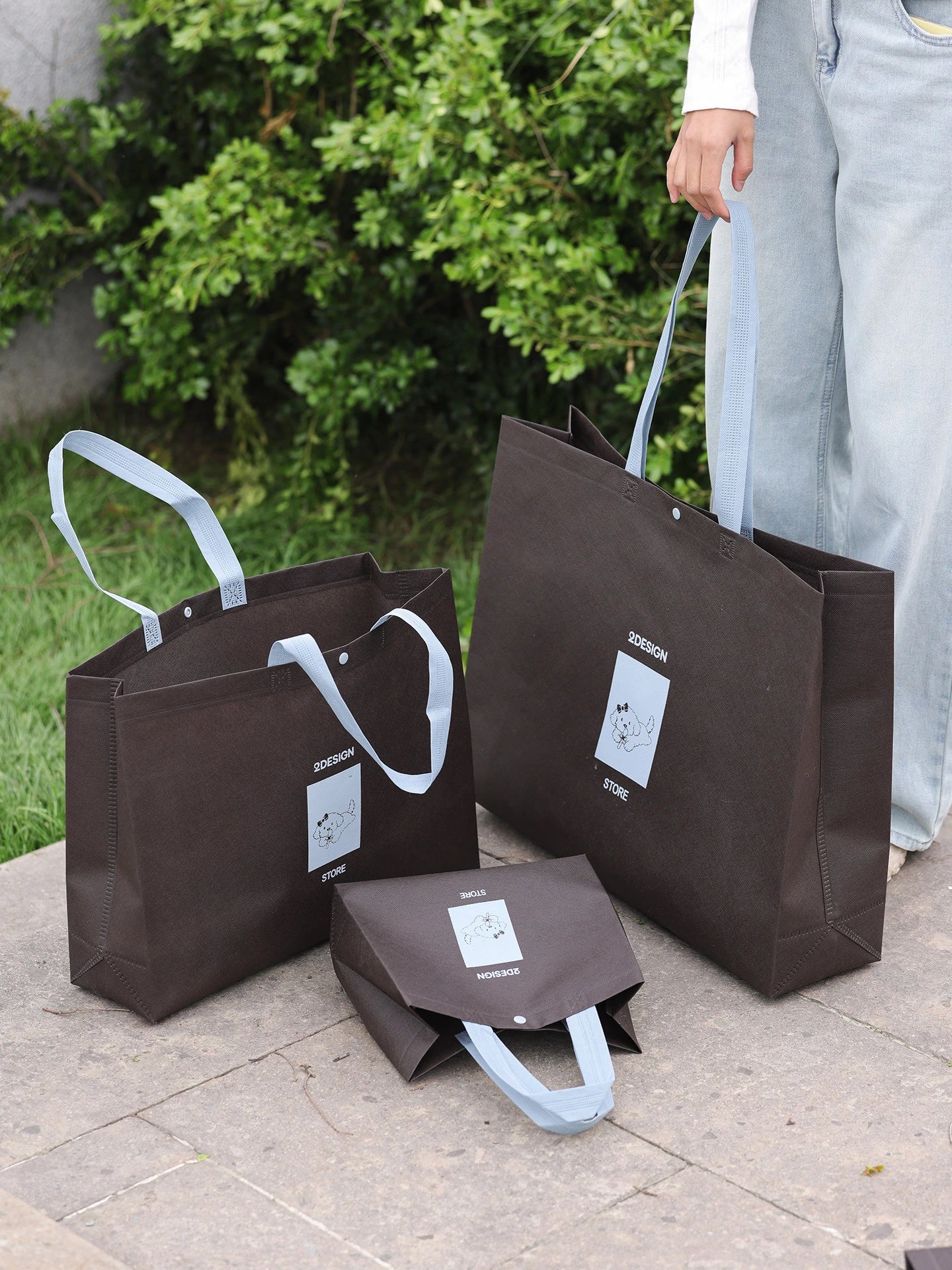 Large-Capacity Non-Woven Tote Bags — 8 Styles product view 1