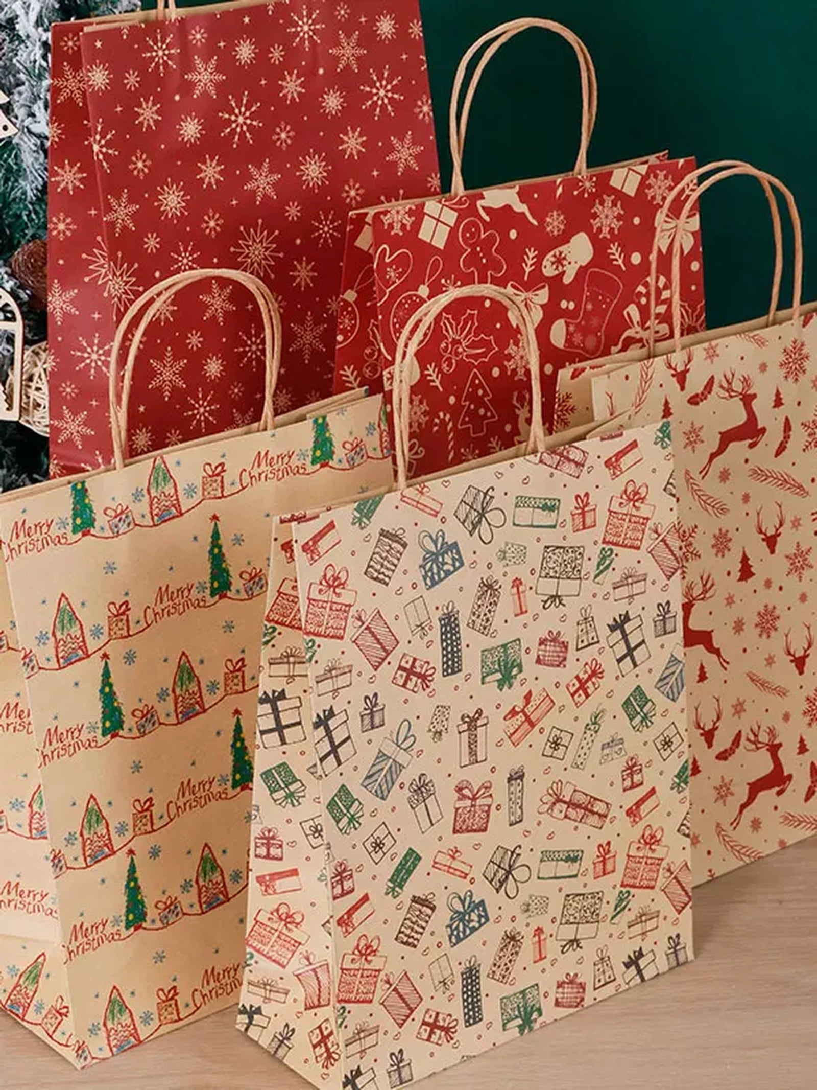 Large Kraft Christmas and Birthday Gift Bags with Twisted Handles – product view 01