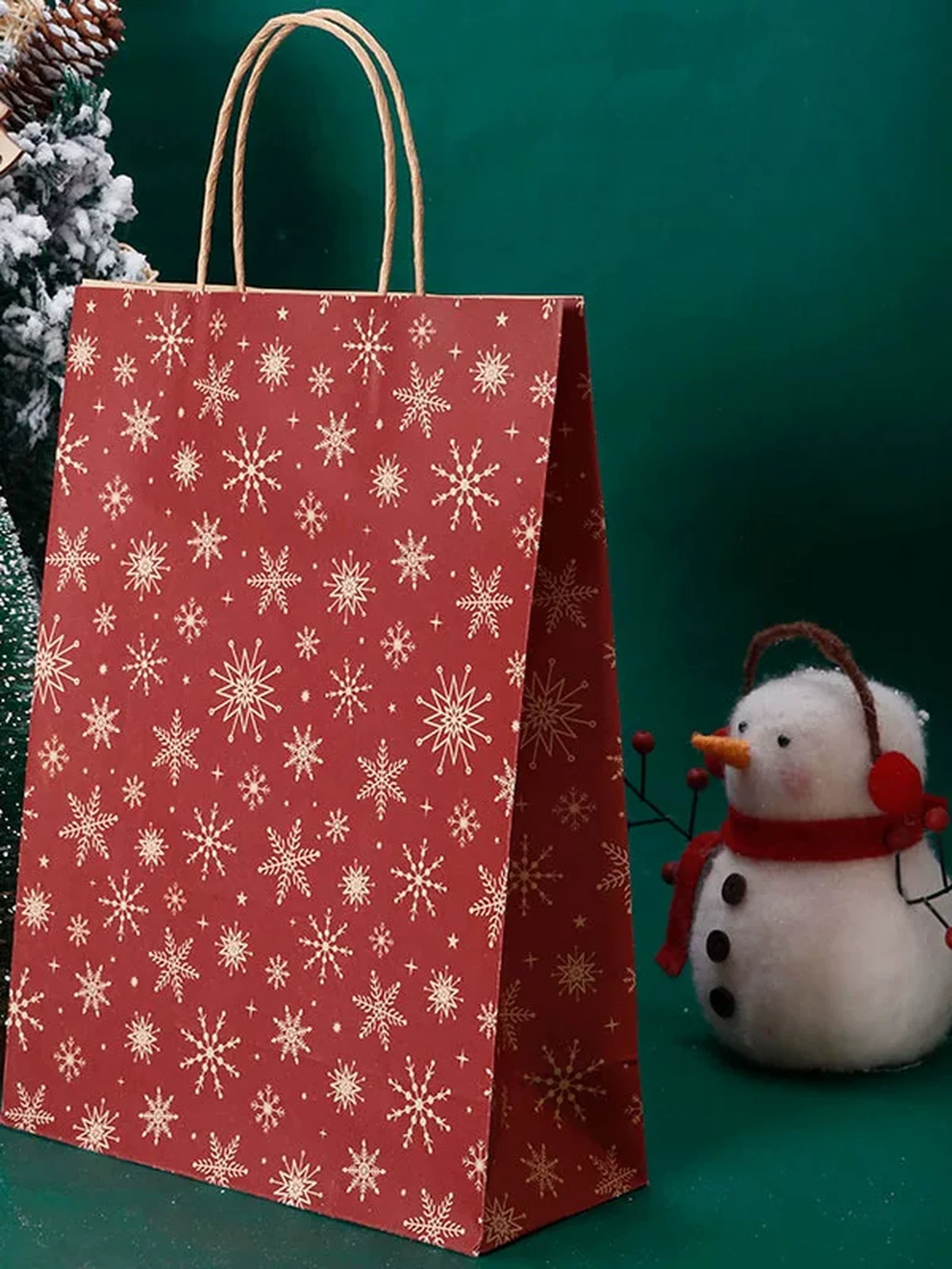 Large Kraft Christmas and Birthday Gift Bags with Twisted Handles – product view 03