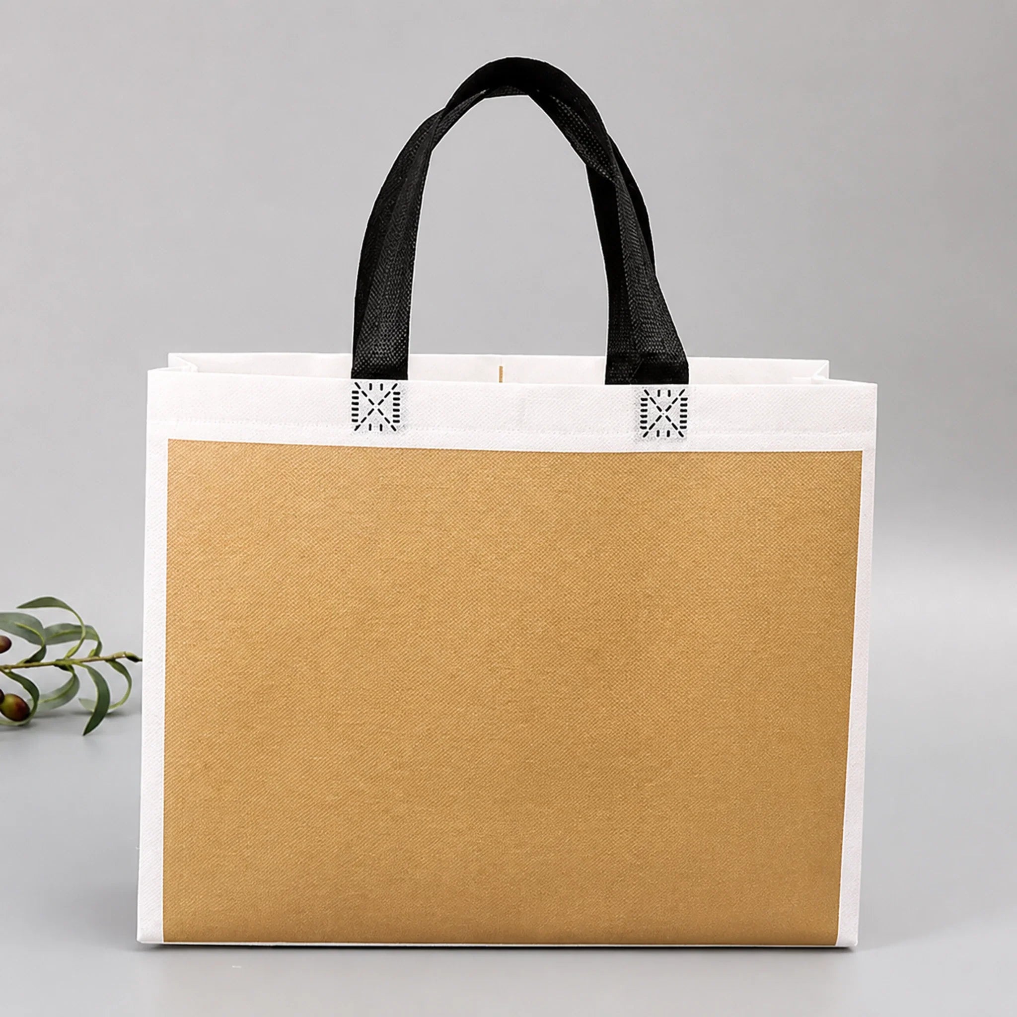 Khaki minimalist non-woven tote bags — 14 styles