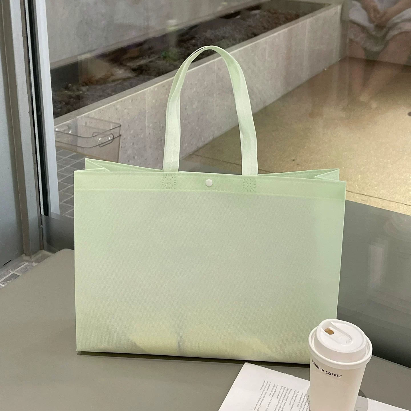Mint Green – Plain snap-closure non-woven tote bag
