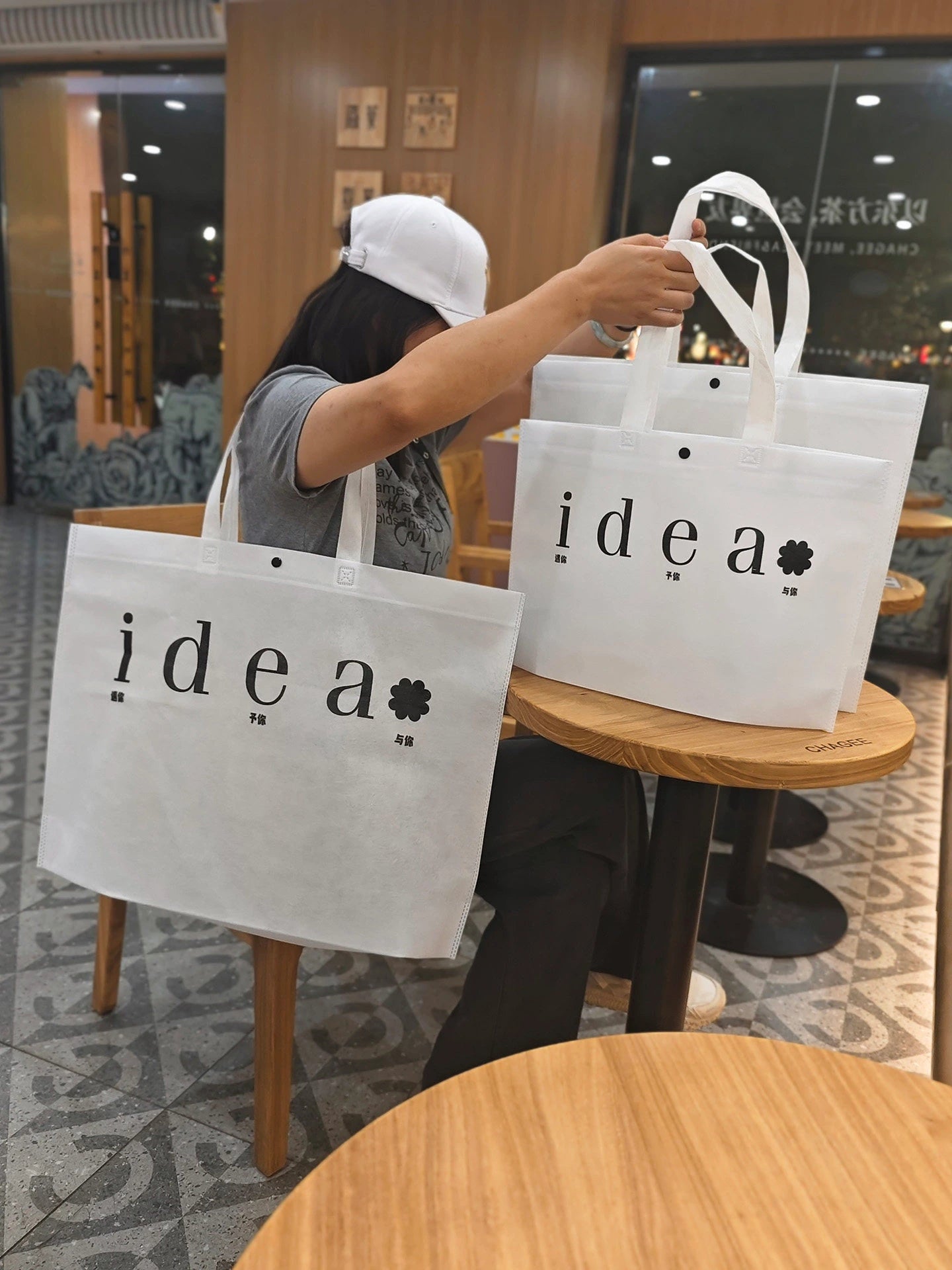Non-Woven Tote Bags — Idea Print & White Plain product view 2