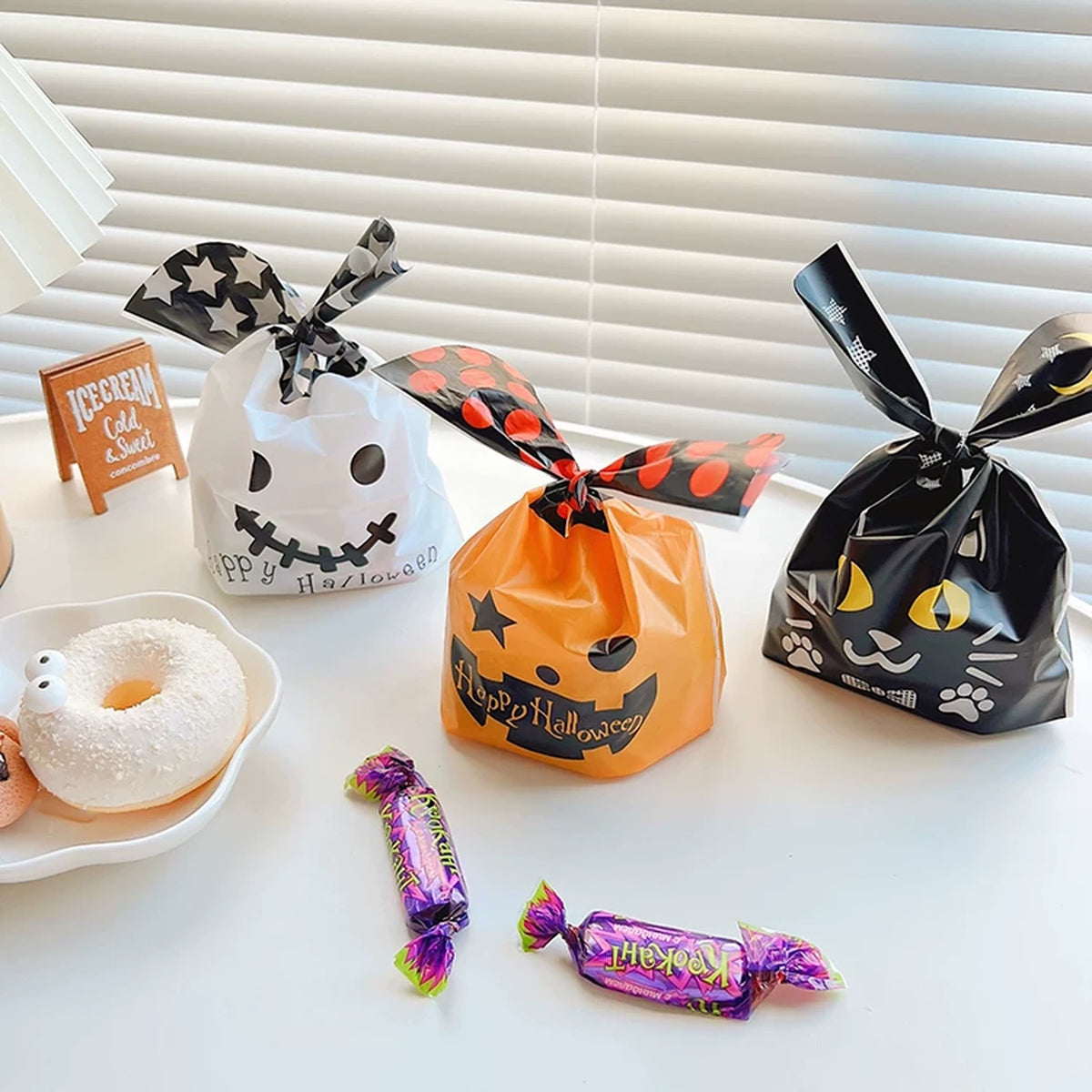 Three-design assortment plastic Halloween treat bags