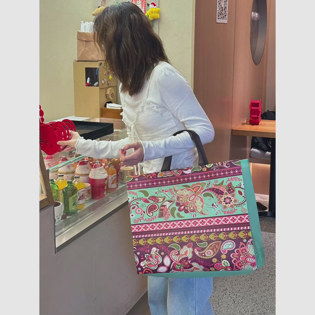 Bohemian Print Non-Woven Tote Bags — 2 Styles product video 1