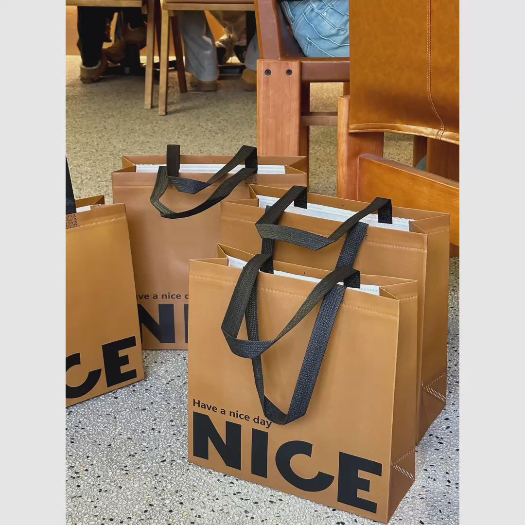 Vertical Large-Capacity Non-Woven Tote Bags — 4 Styles product video 1