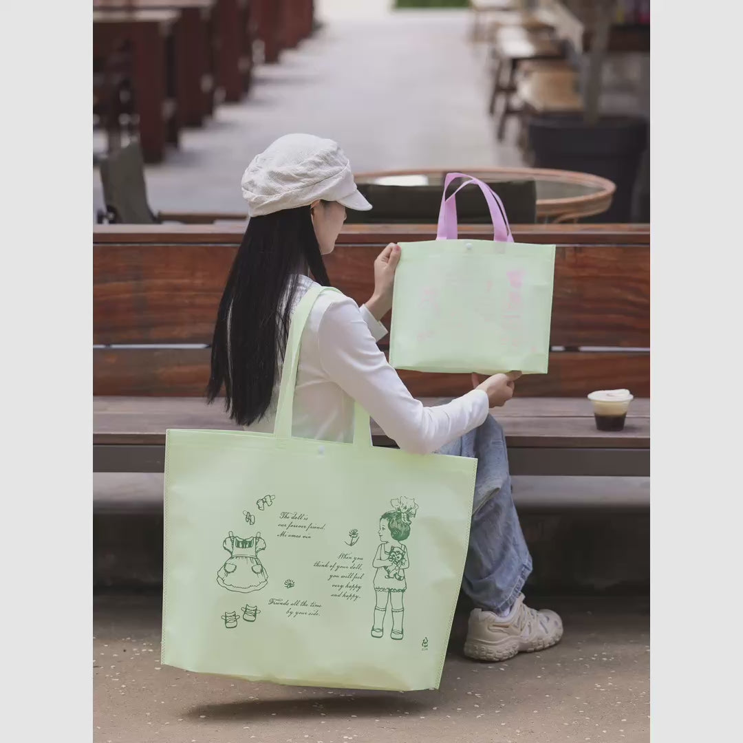 Large-Capacity Non-Woven Tote Bags — 3 Styles product video 1