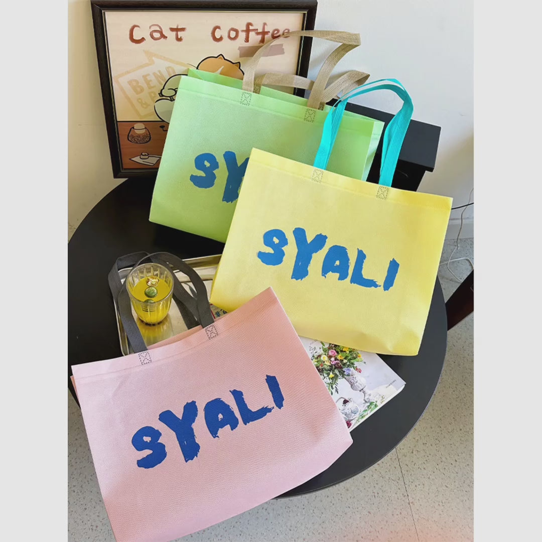 Boutique Non-Woven Tote Bags — 6 Styles product video 1