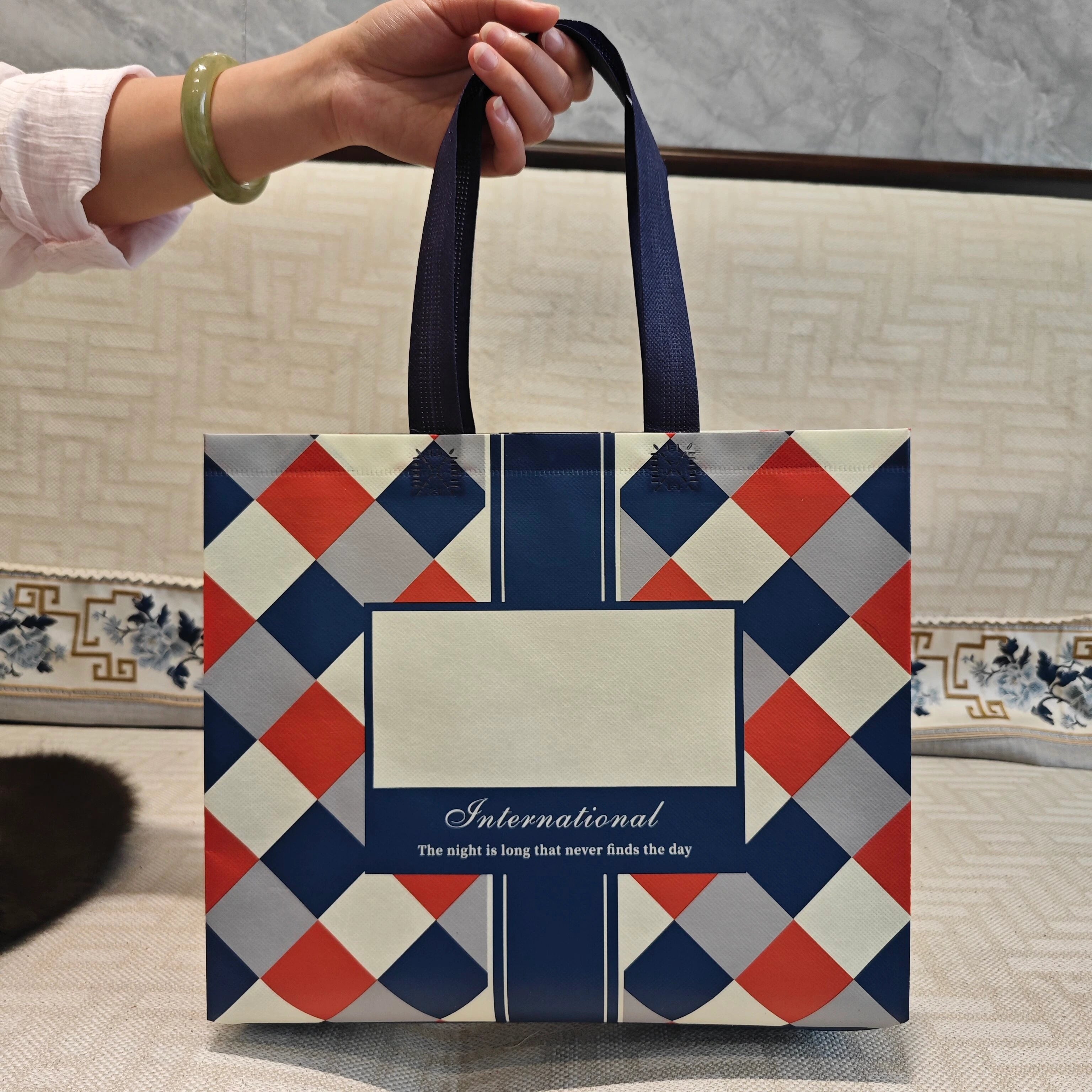 Fashion Plaid printed laminated non-woven tote bags — 30 designs