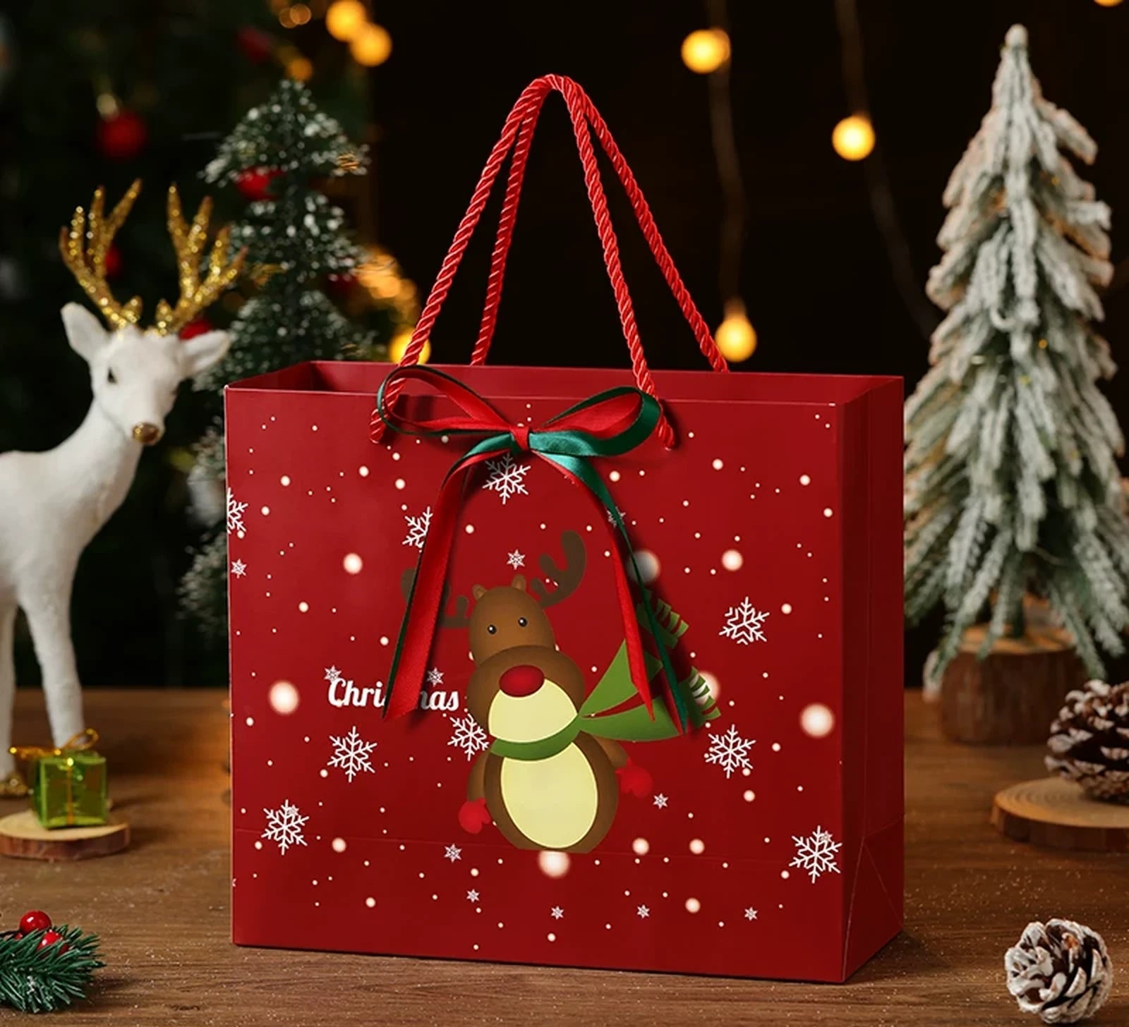 Ribbon-Detail Christmas Paper Gift Bags with Rope Handles – ready-stock variant