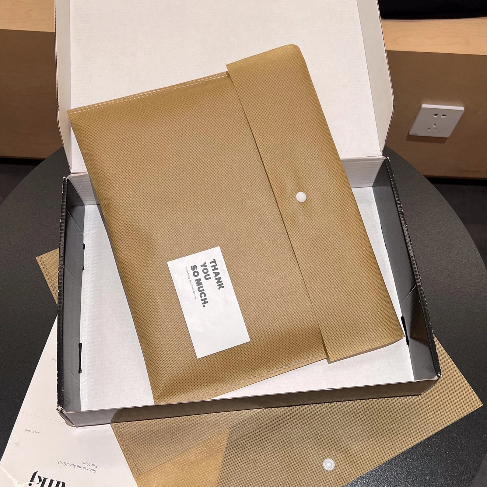 Snap-Closure Non-Woven Garment Packaging Bags — 6 Styles — Garment Packaging Bag — Khaki