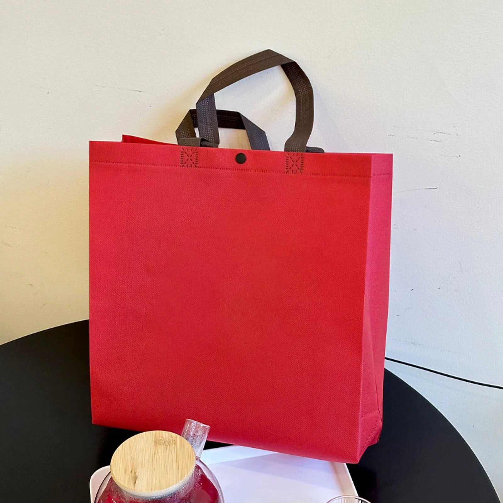 Snap-Closure Non-Woven Tote Bags — 11 Styles — Bright RedPlain