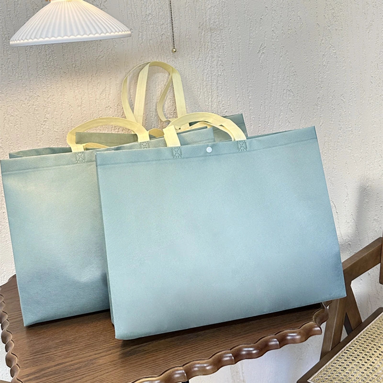 Snap-Closure Non-Woven Tote Bags — 12 Styles — Bean Green Plain