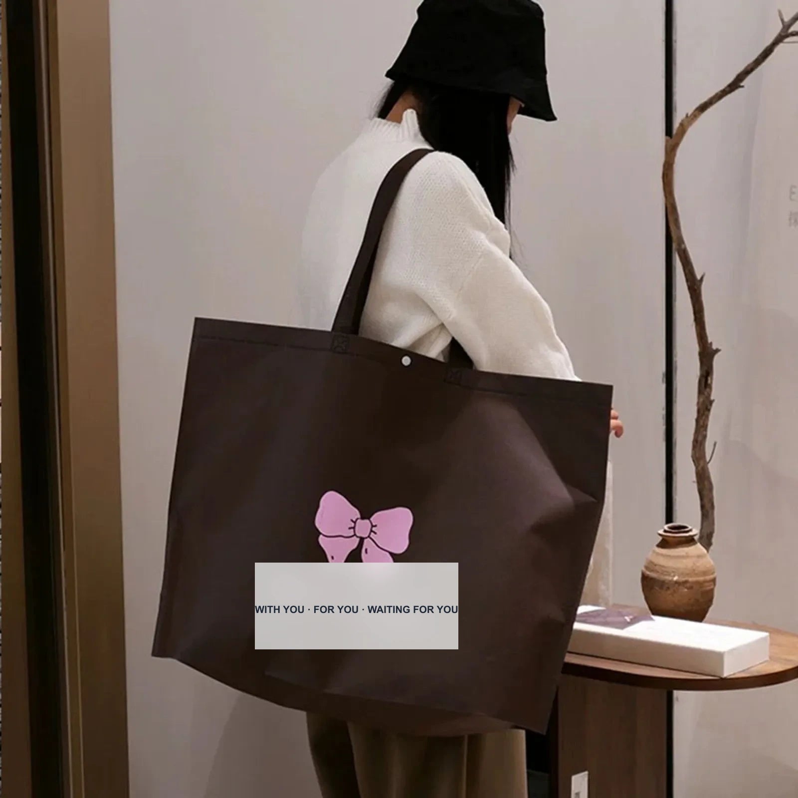 Snap-Closure Non-Woven Tote Bags — 12 Styles — — Coffee Pink