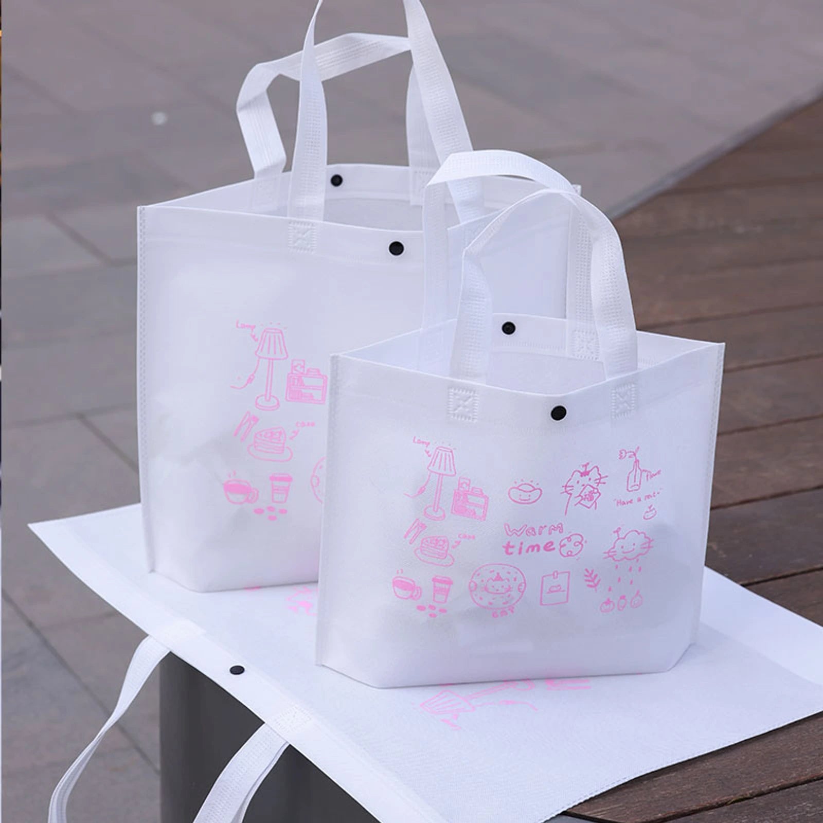 Snap-Closure Non-Woven Tote Bags — 12 Styles — — White & Pink