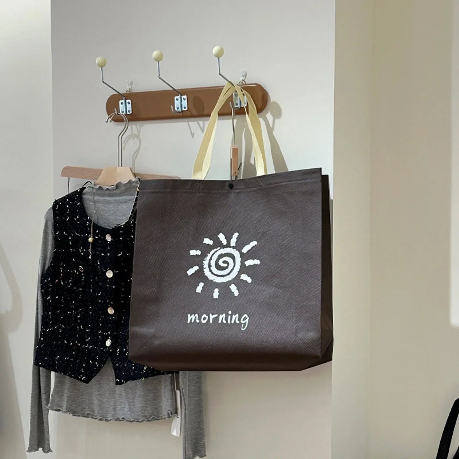Snap-Closure Non-Woven Tote Bags — 4 Styles — Coffee Brown — Sun Print
