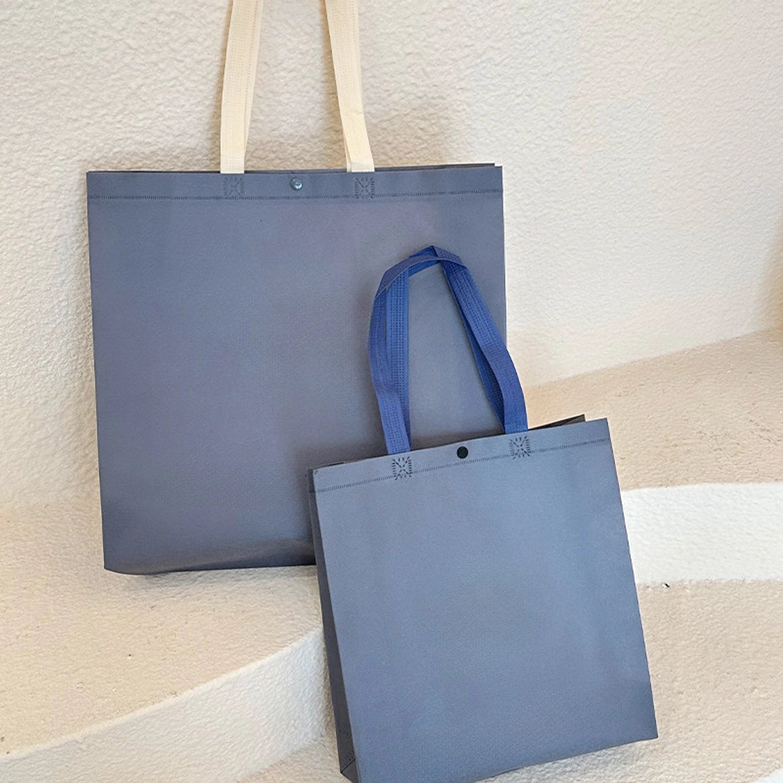 Snap-Closure Non-Woven Tote Bags — 8 Styles — GrayPlainSnap Closure
