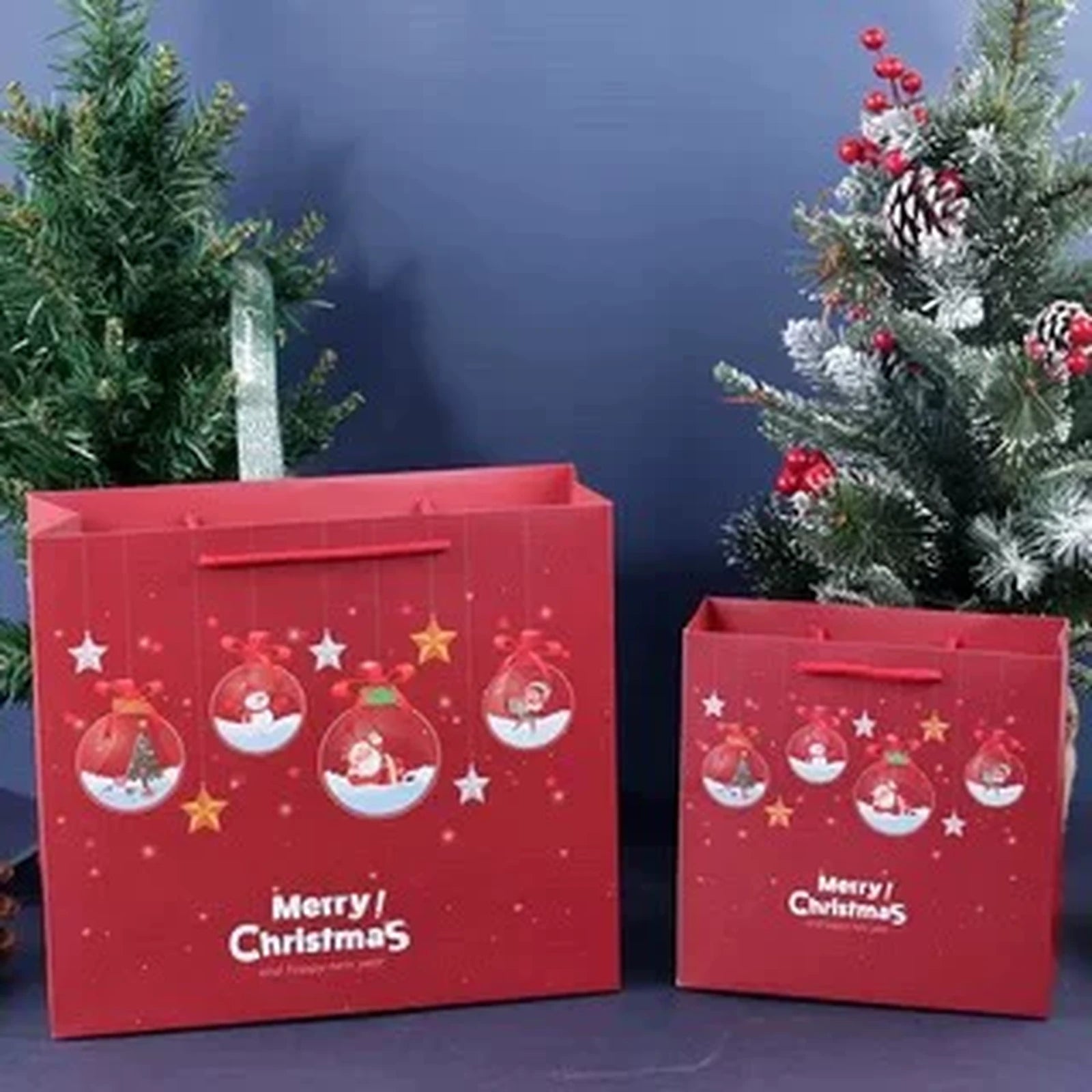 Square-Profile White Cardstock Christmas Gift Bags – ready-stock variant