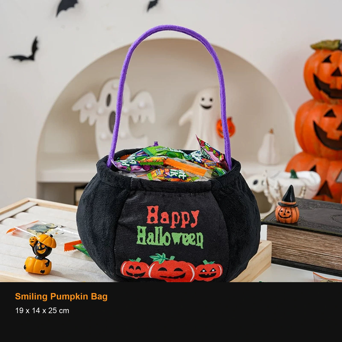 Plush Halloween Treat Bags and Candy Containers - 26499447031