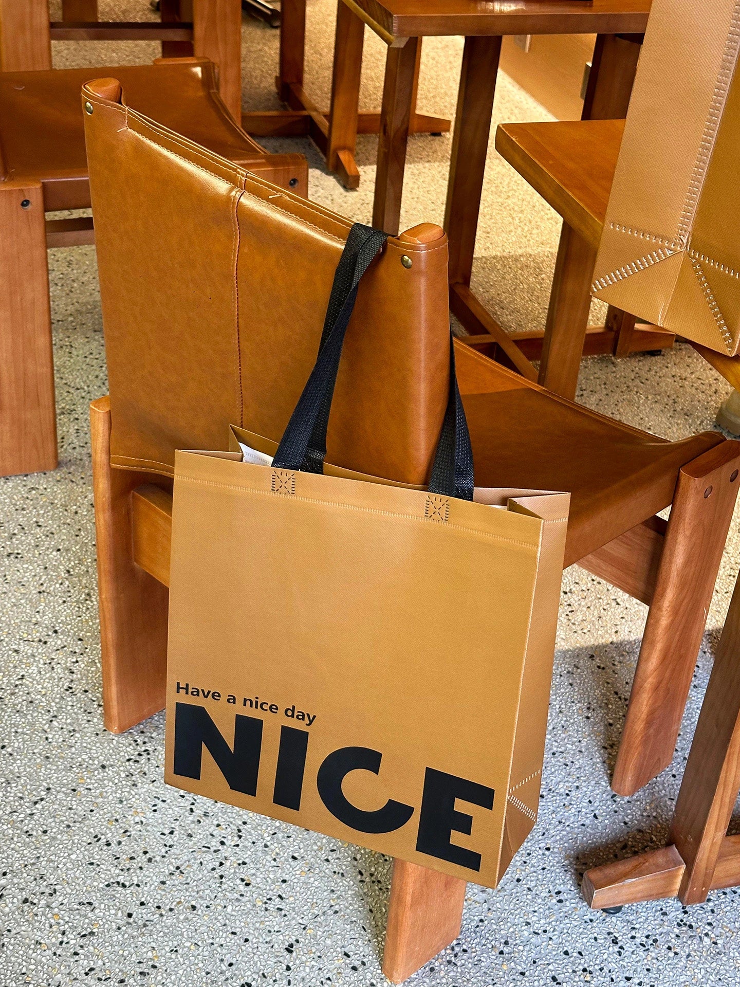 Vertical Large-Capacity Non-Woven Tote Bags — 4 Styles product view 3