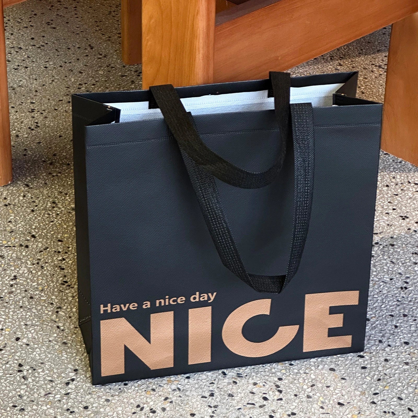 Vertical Large-Capacity Non-Woven Tote Bags — 4 Styles — Black Coffee — Nice Print