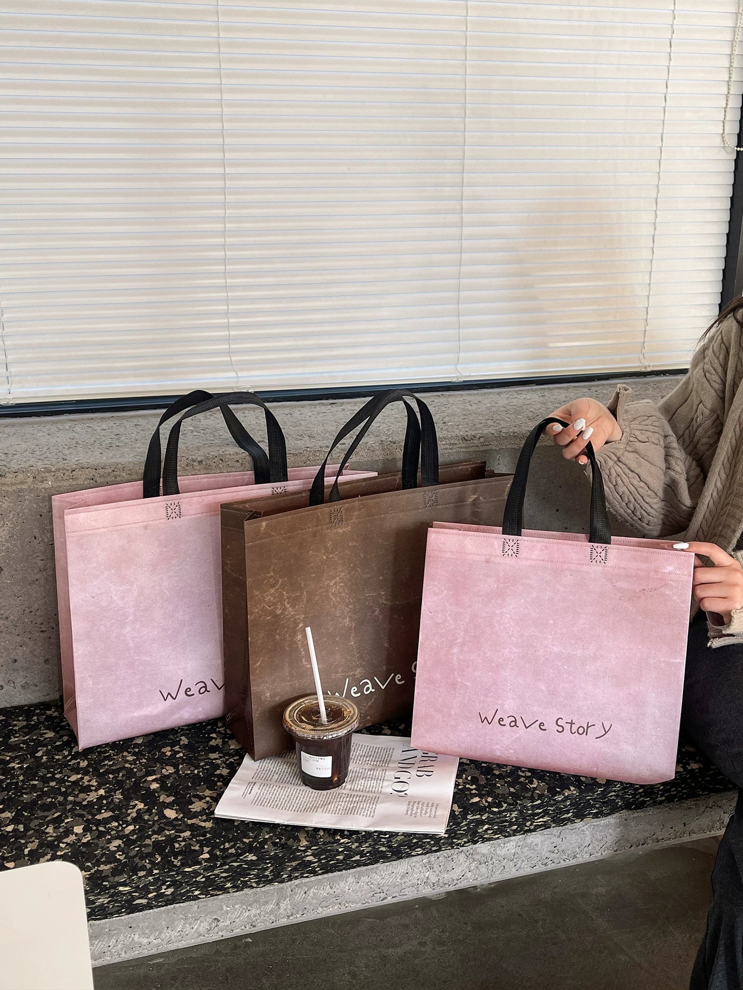 Vintage laminated non-woven tote bags in two sizes
